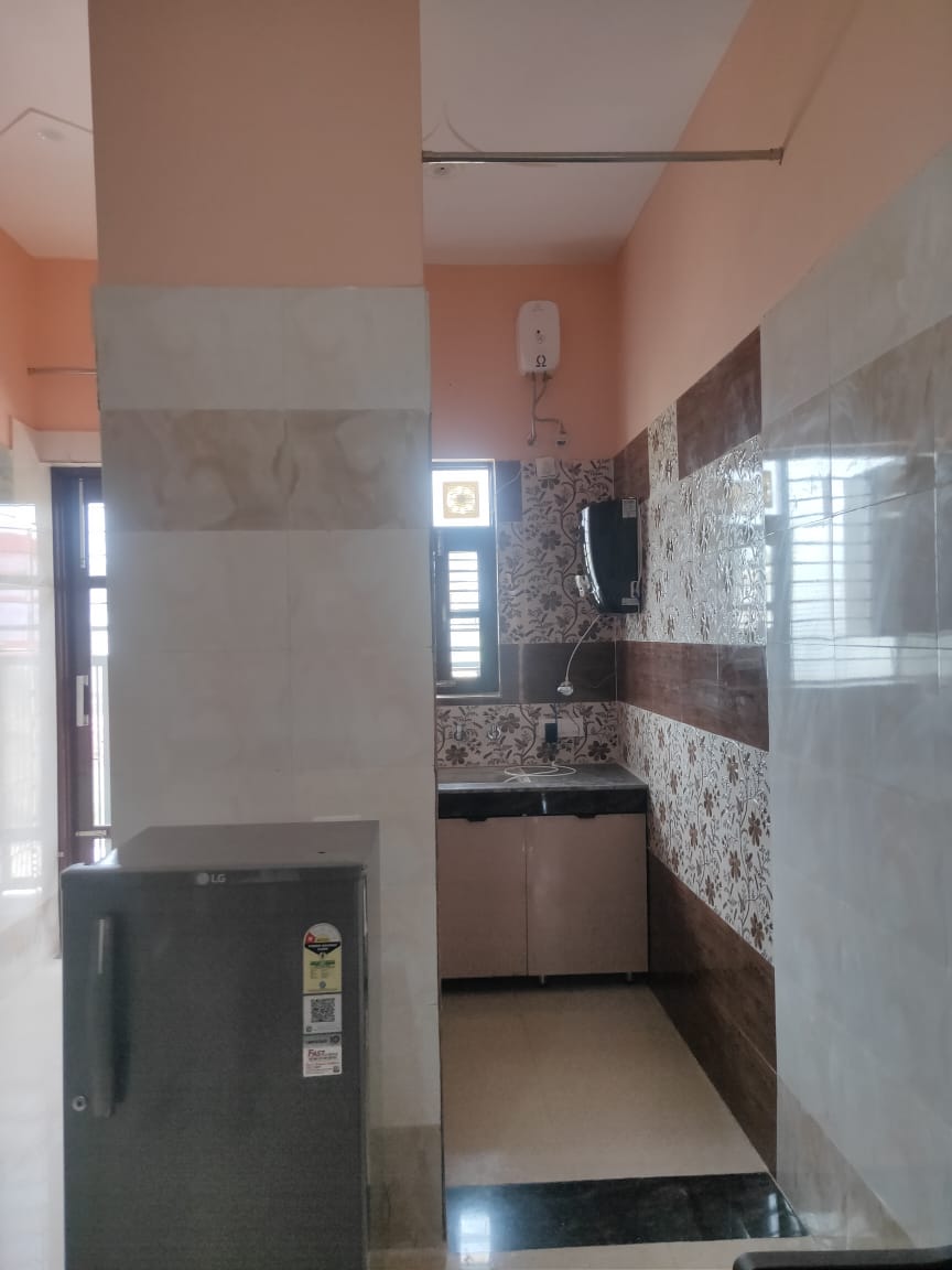 Brand New 2BHK Independent Floor Near CU (Daunmajra, Kharar) — photo 1
