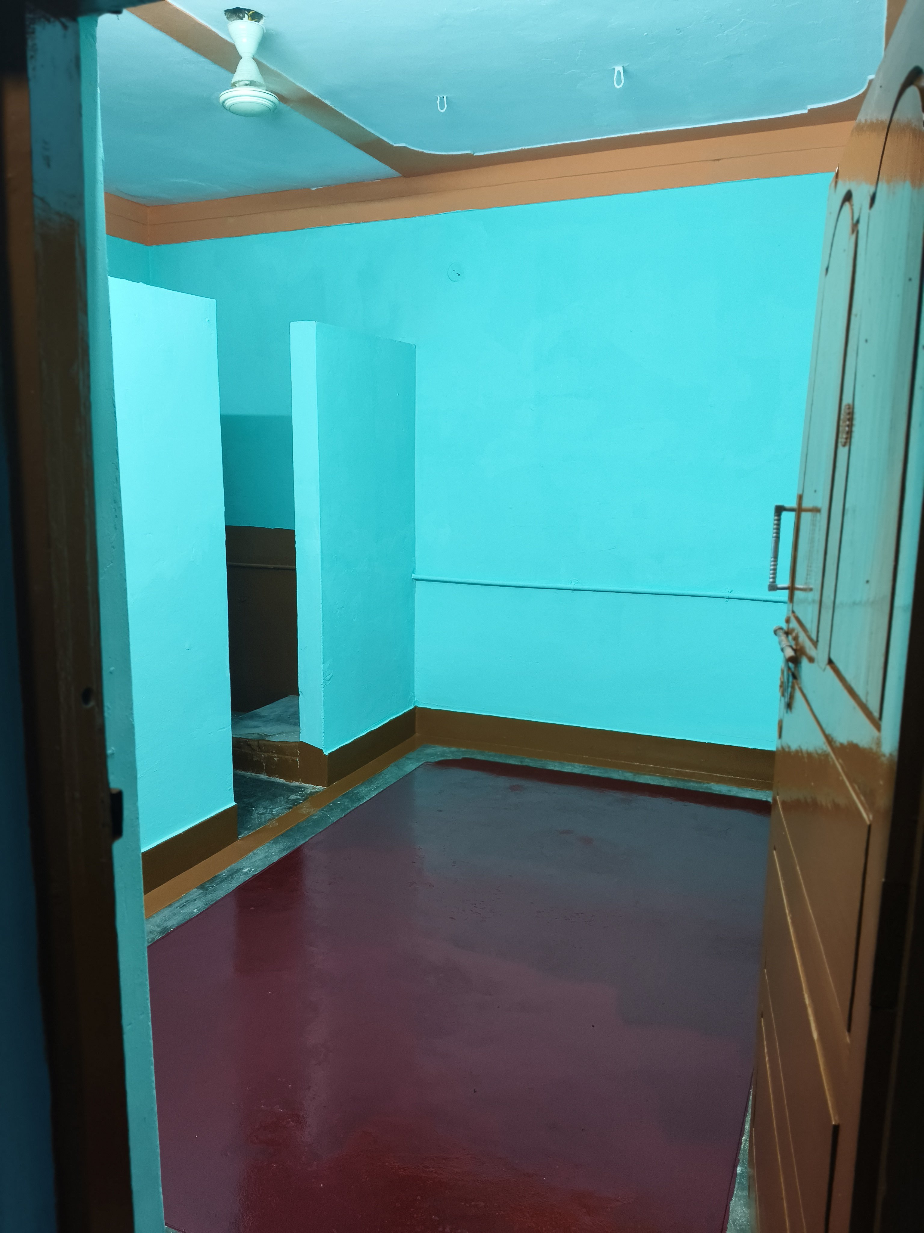 1RK Unfurnished Room for rent in Location set