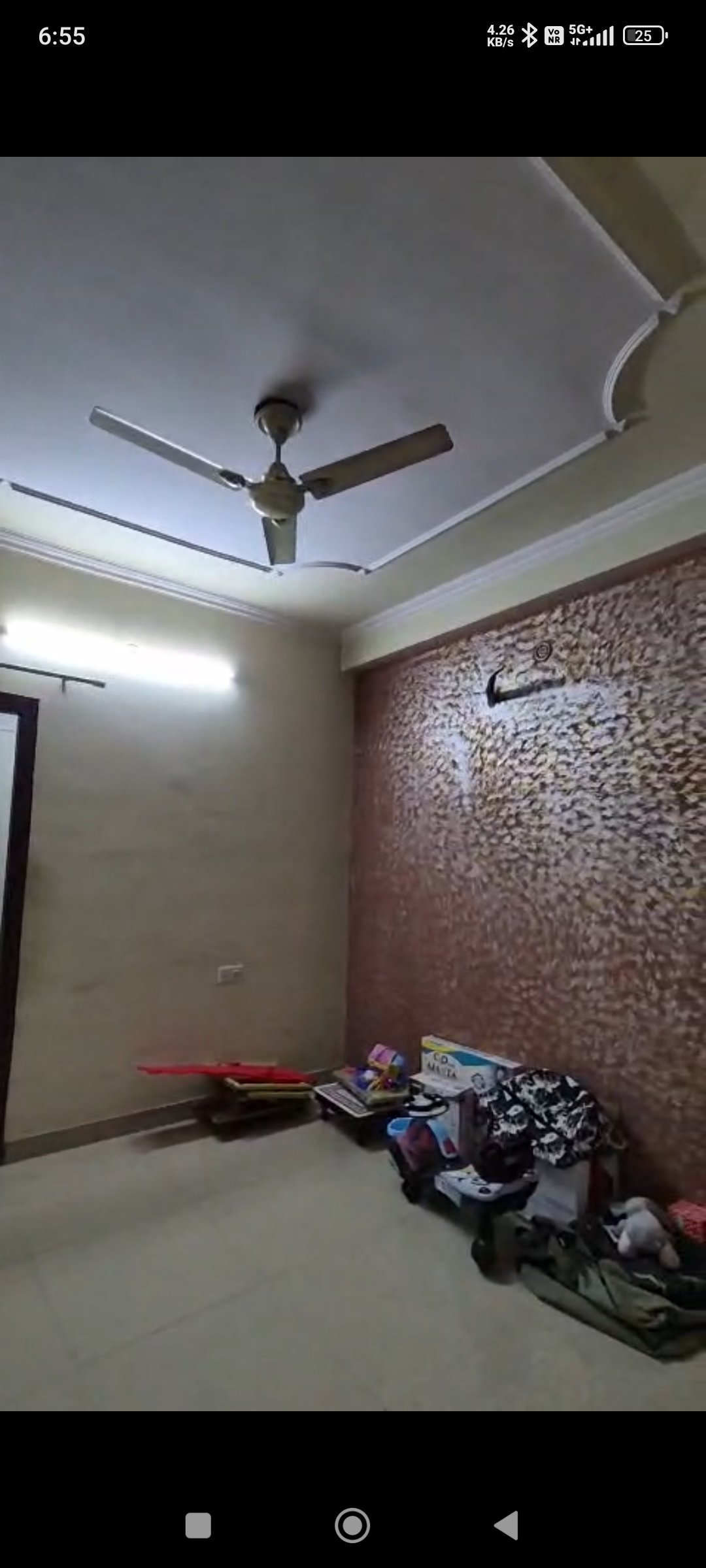 3BHK Semi-furnished Flat for rent in Location set