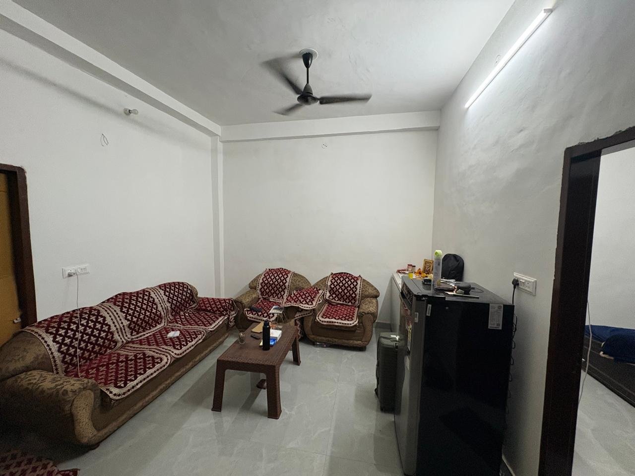 Charming 1BHK Furnished Room for Rent — photo 1