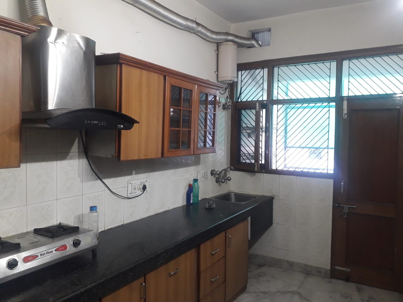 Charming 2BHK Furnished House for Rent — photo 1