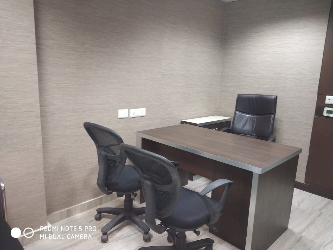 Furnished 970 sq ft Office Space at Vipul Trade Center