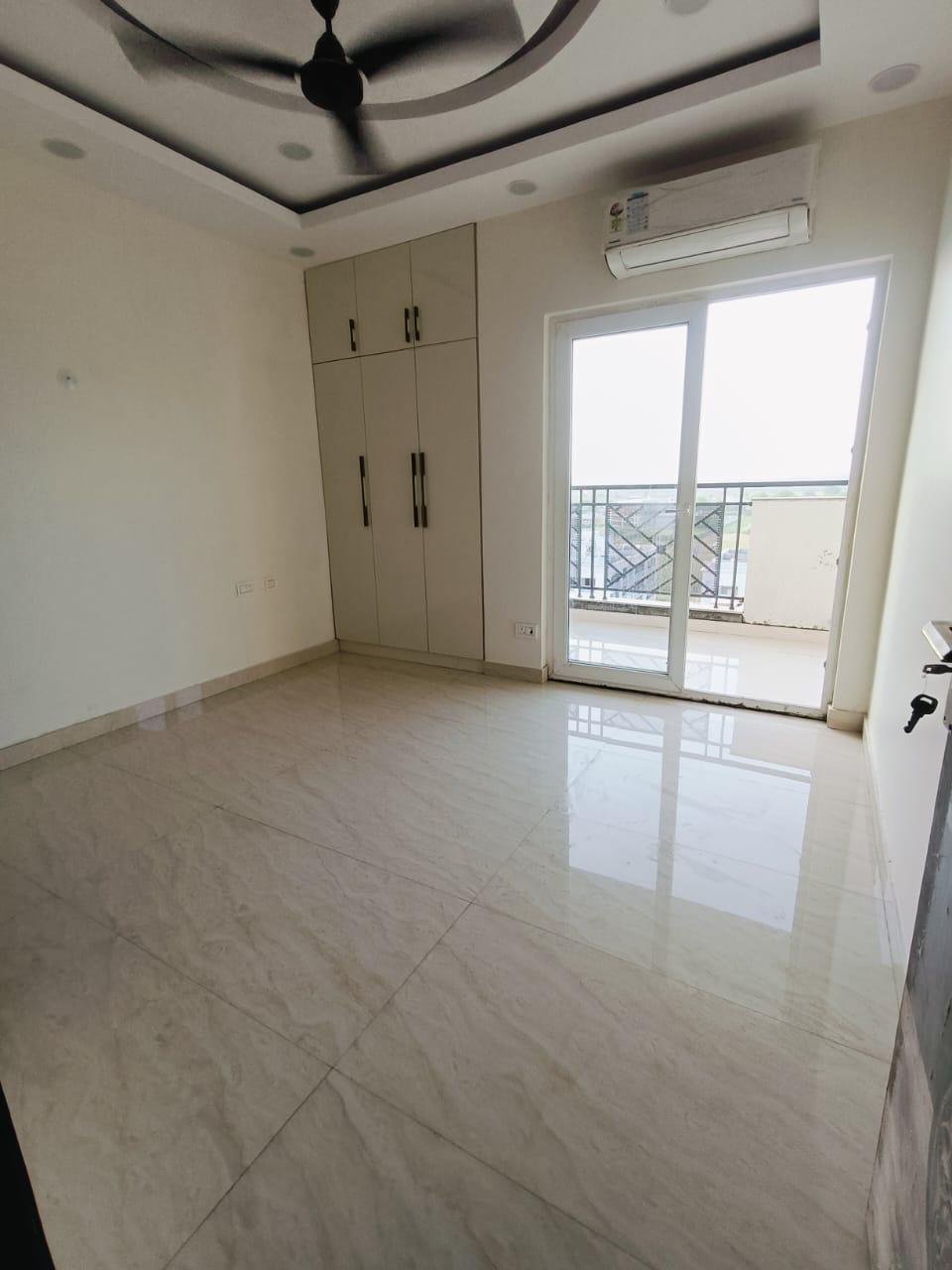 2bhk builder floor  sector 45 gurugram new apartment — photo 1