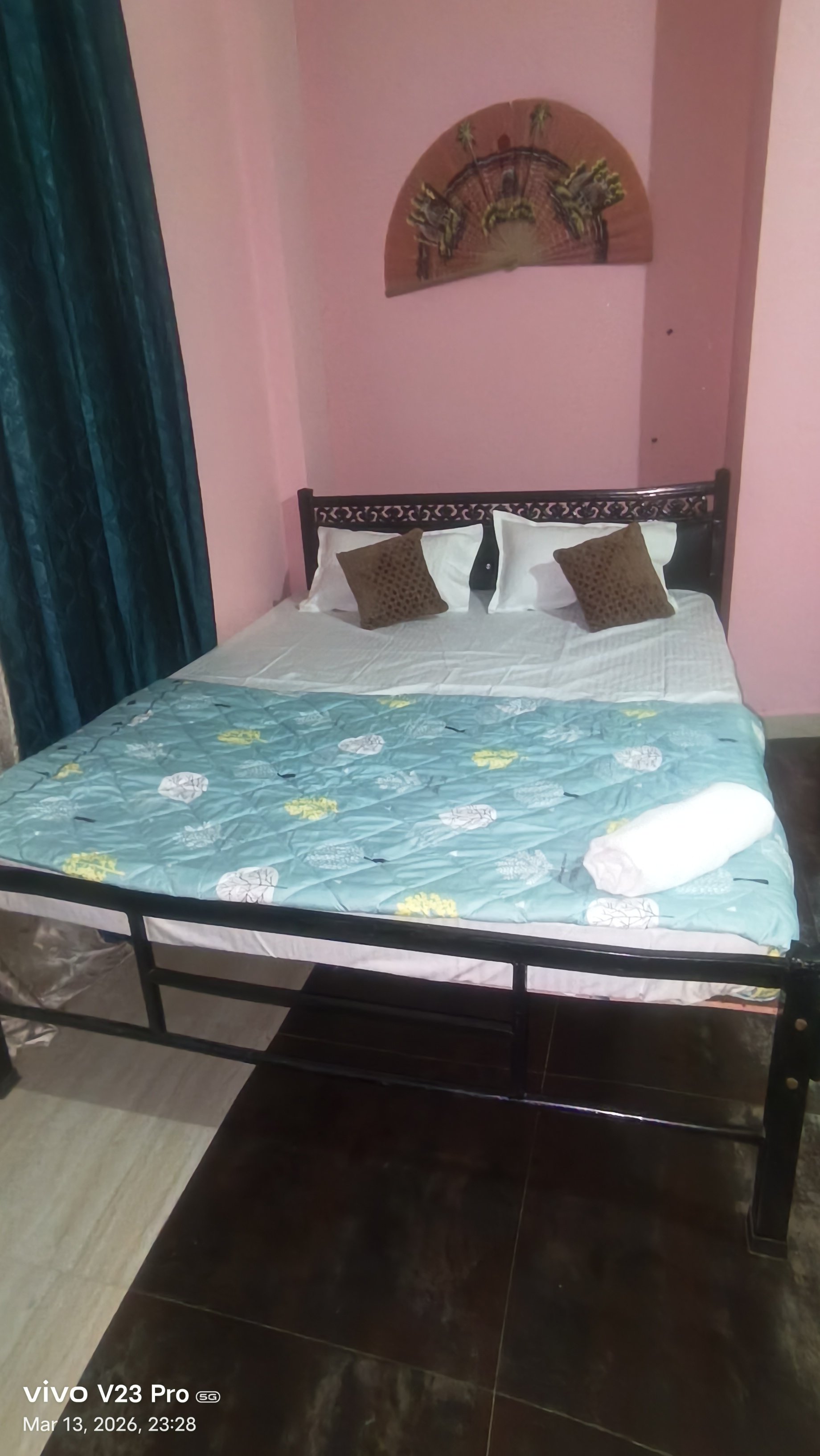 Running Home stay 2bhk Property Full Furnished Available for Rent in Kahilipara, Guwahati — photo 1
