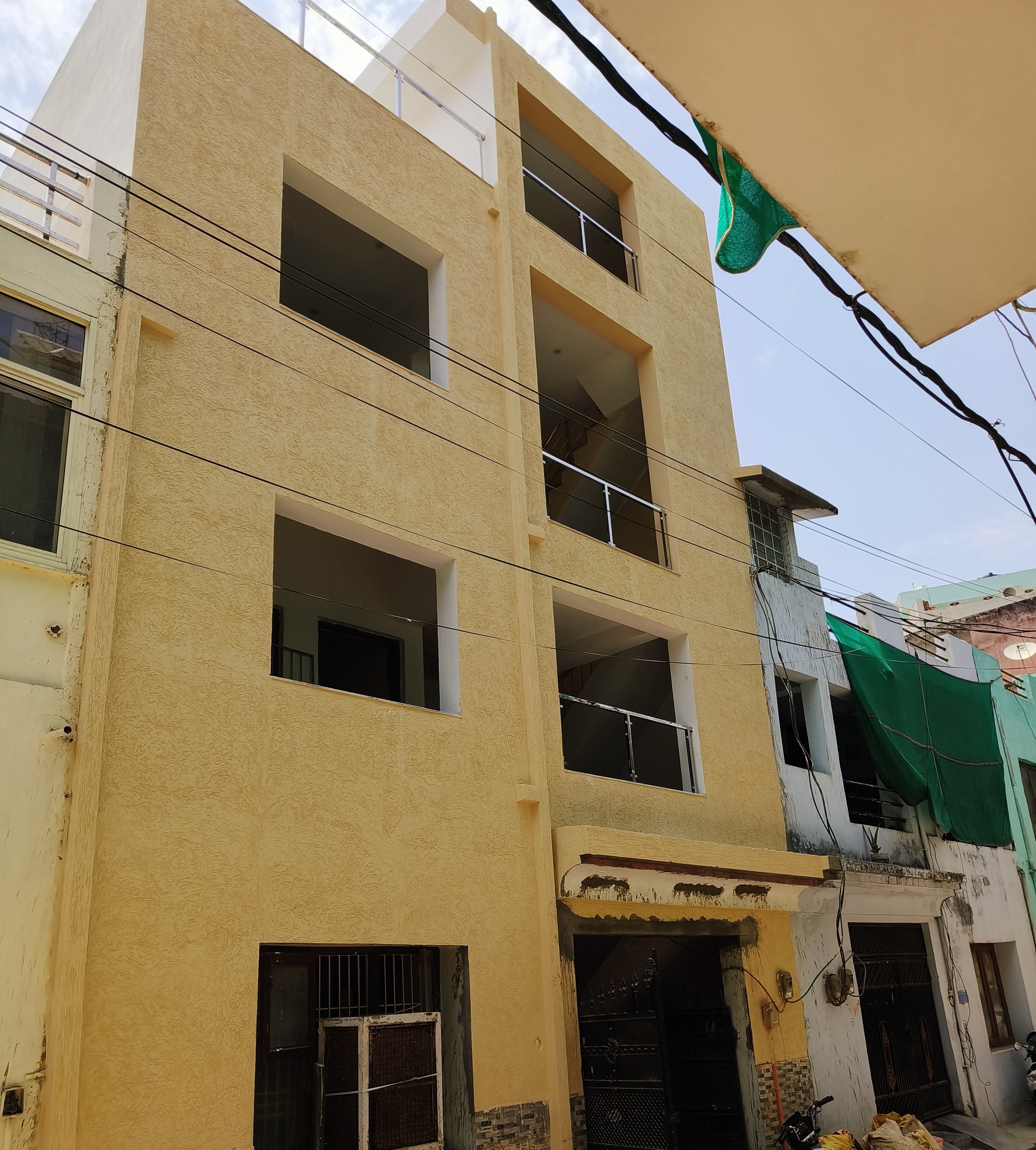 2BHK Semi-furnished House for rent — photo 1