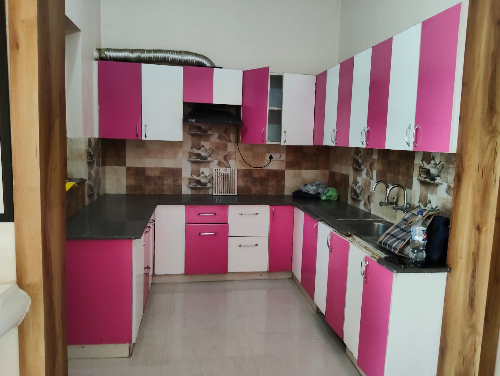 2BHK Unfurnished House for rent in Location set — photo 1