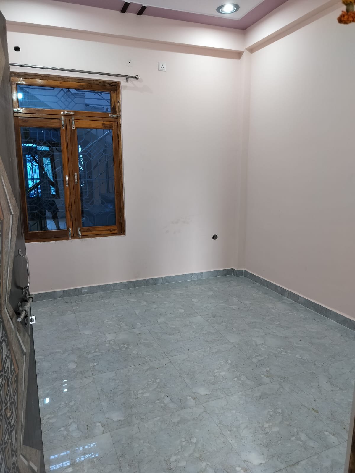 Spacious 2BHK Flat for Rent - Ideal for Families — photo 1
