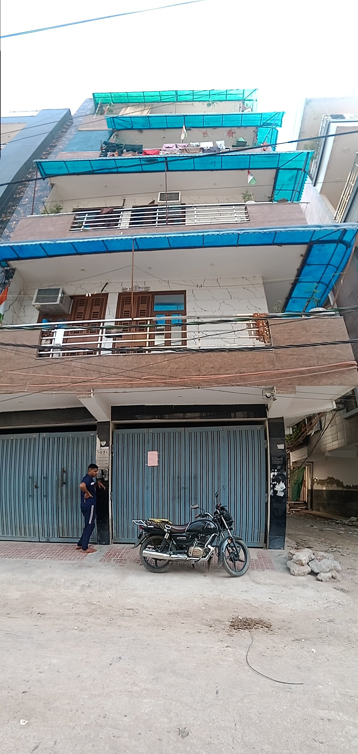 3BHK Semi-furnished Flat for sale in Location set