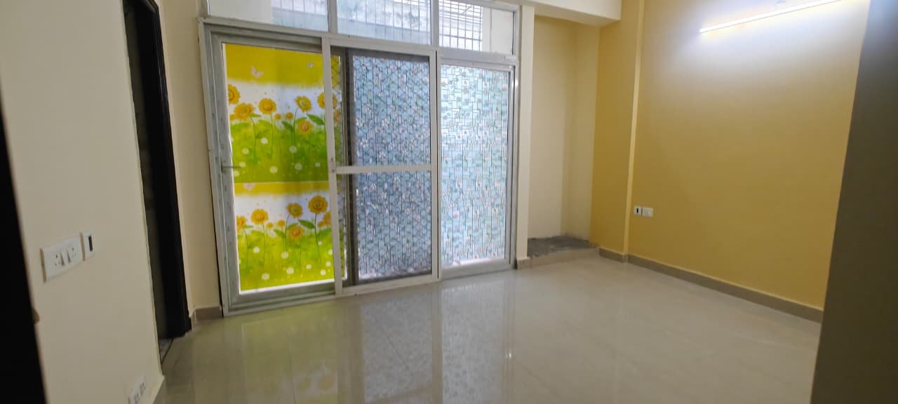 Spacious 4 BHK Villa with Modern Amenities — photo 1