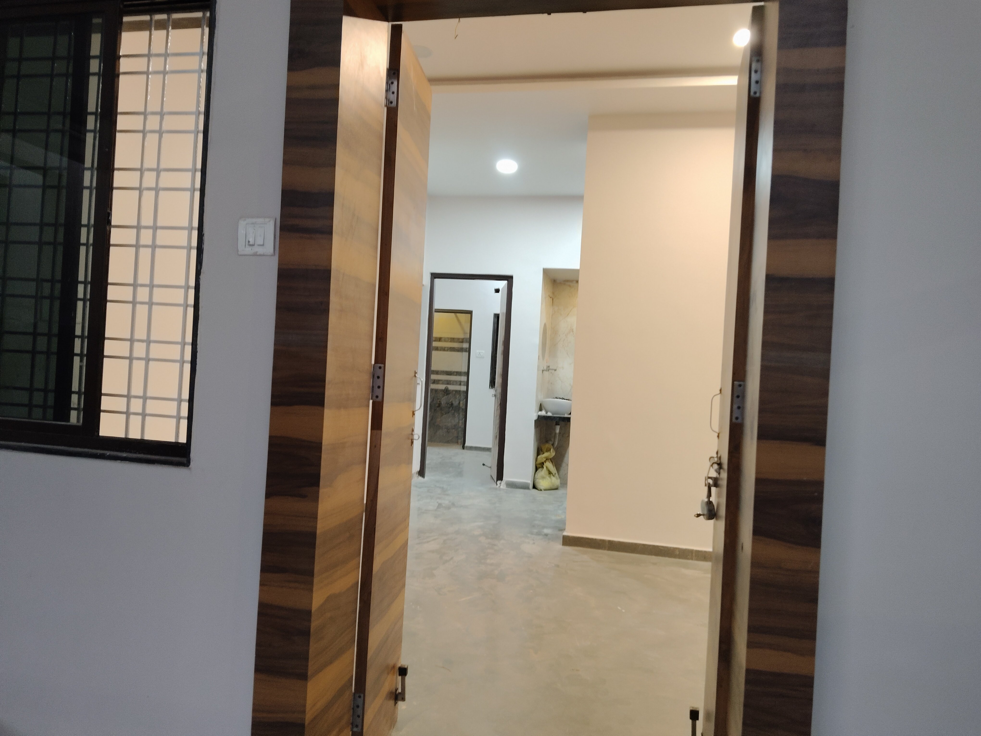 Spacious 2BHK Ground Floor Apartment in Wardhman Nagar — photo 1