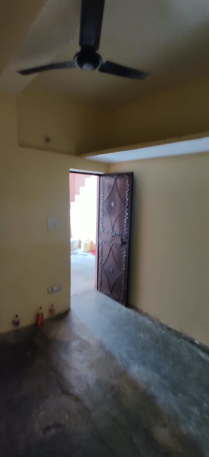 1RK Unfurnished Room for rent — photo 1