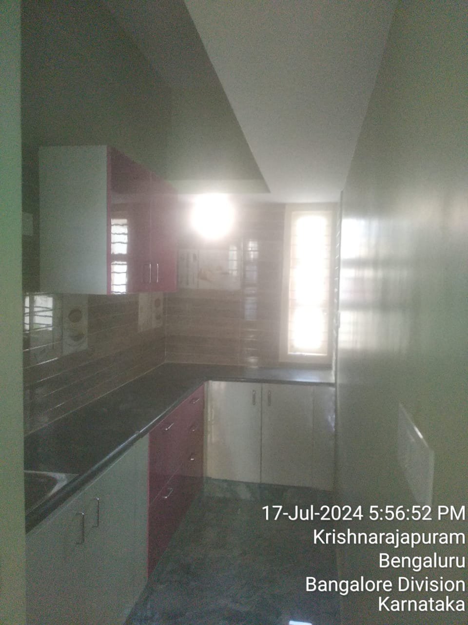 Spacious 1BHK Semi-Furnished Room for Lease — photo 1