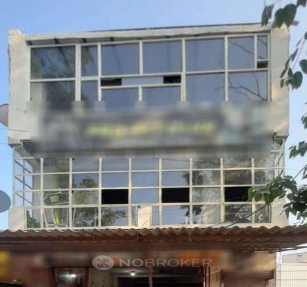 Office for rent in Location set