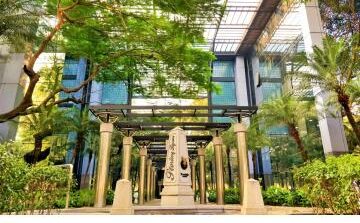 Spacious 2350 Sq-ft Commercial Office Space for Rent at Onyx Centre