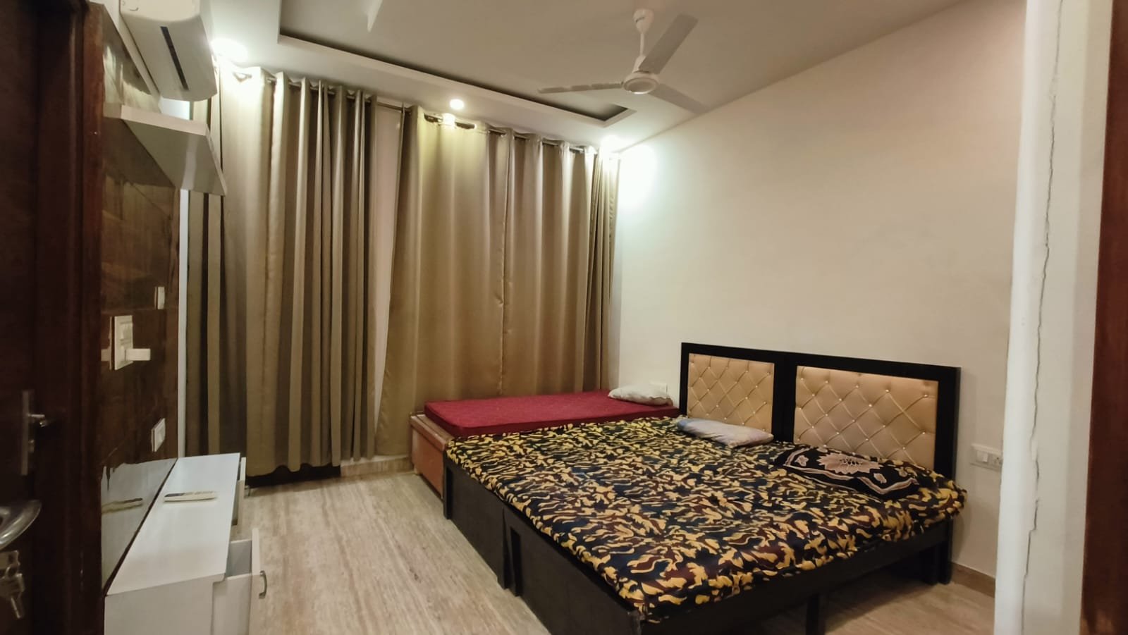3bhk floor furnished — photo 1