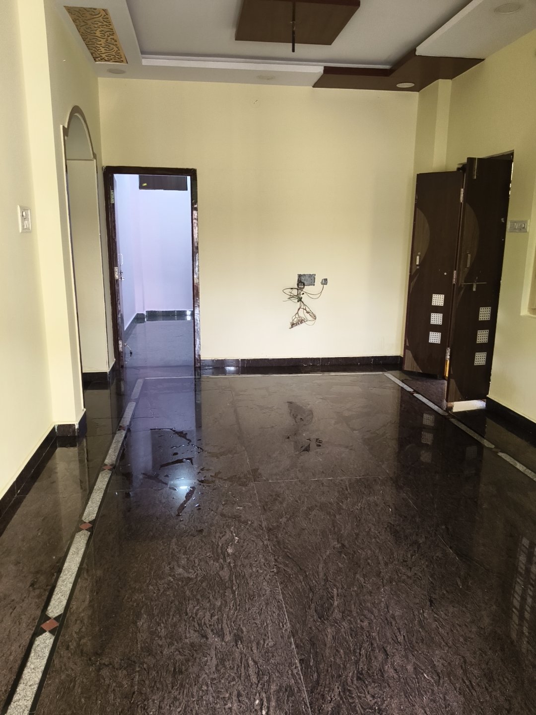 3BHK Furnished Room for rent in Location set — photo 1