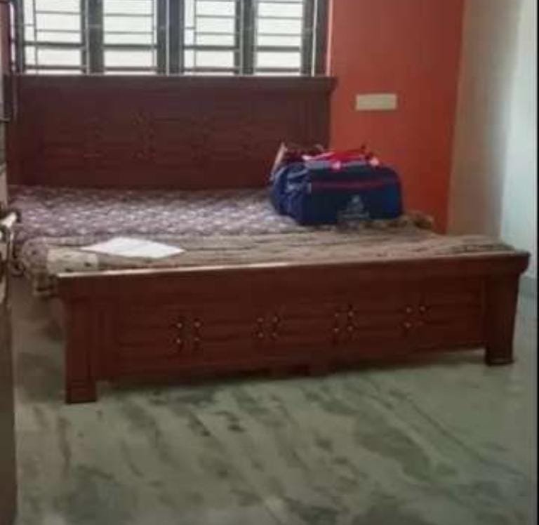 3BHK Unfurnished Flat for rent in Location set — photo 1