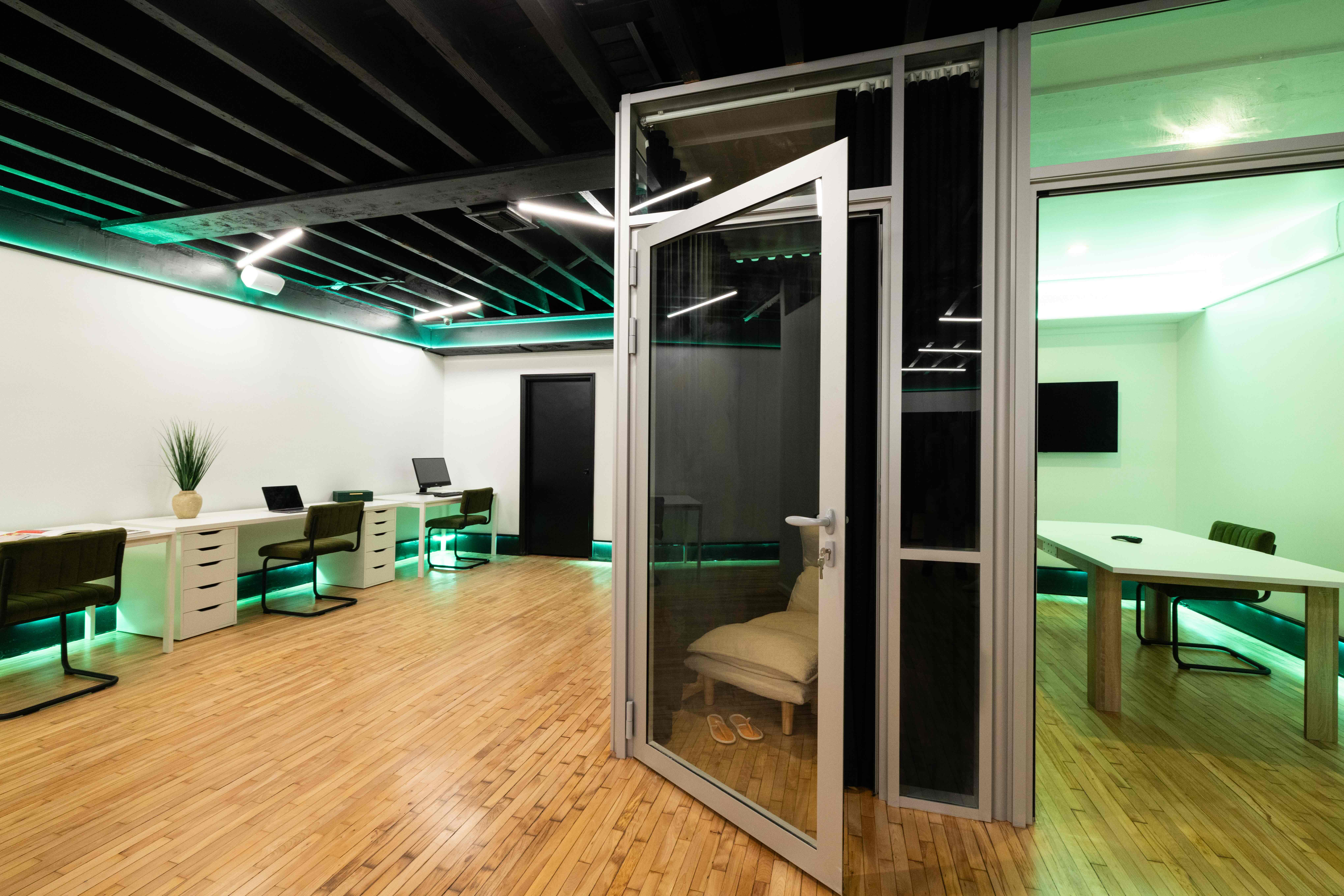 Coworking Space, can be emptied for events