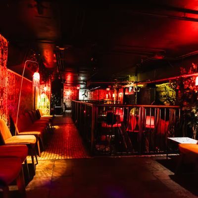 Mehanata Bulgarian Bar - Mezzanine image 1