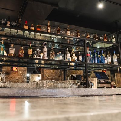 SAINT RESTAURANT BAR & SPEAKEASY - Speakeasy image 2