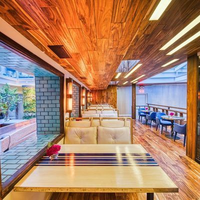 The Deck at Lamia's Fish Market