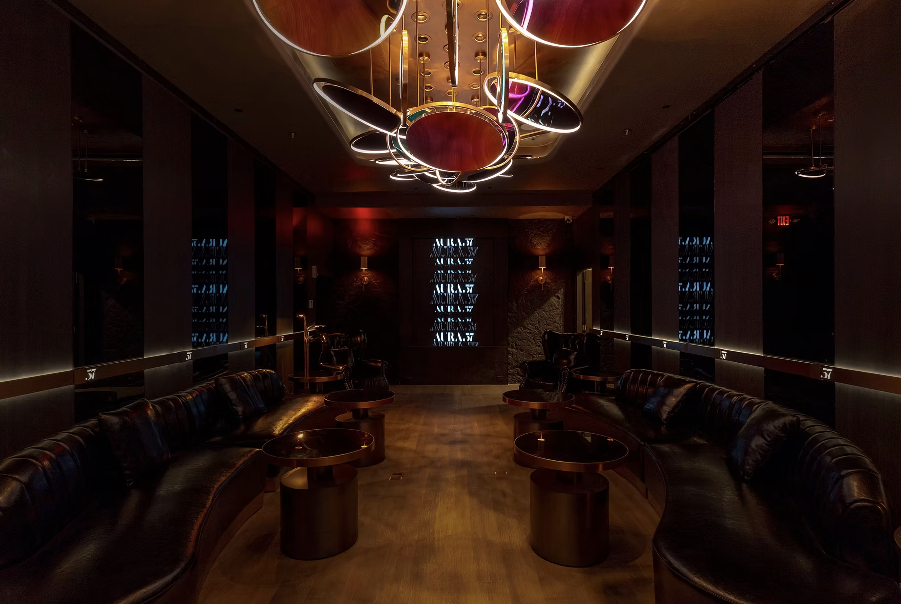 Aura 57 NYC - Room 1 image 1