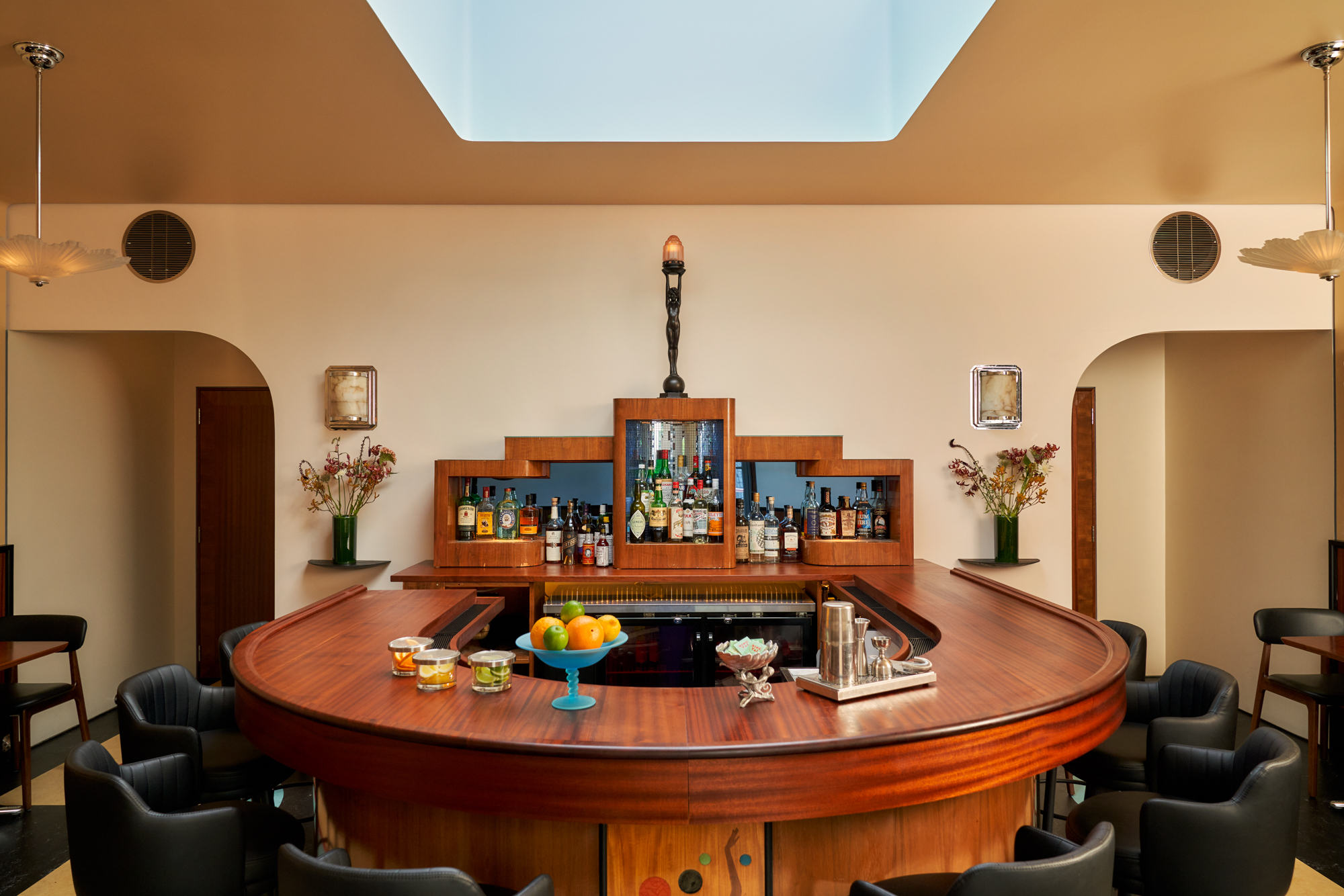 King Tai - Entire Venue image 5