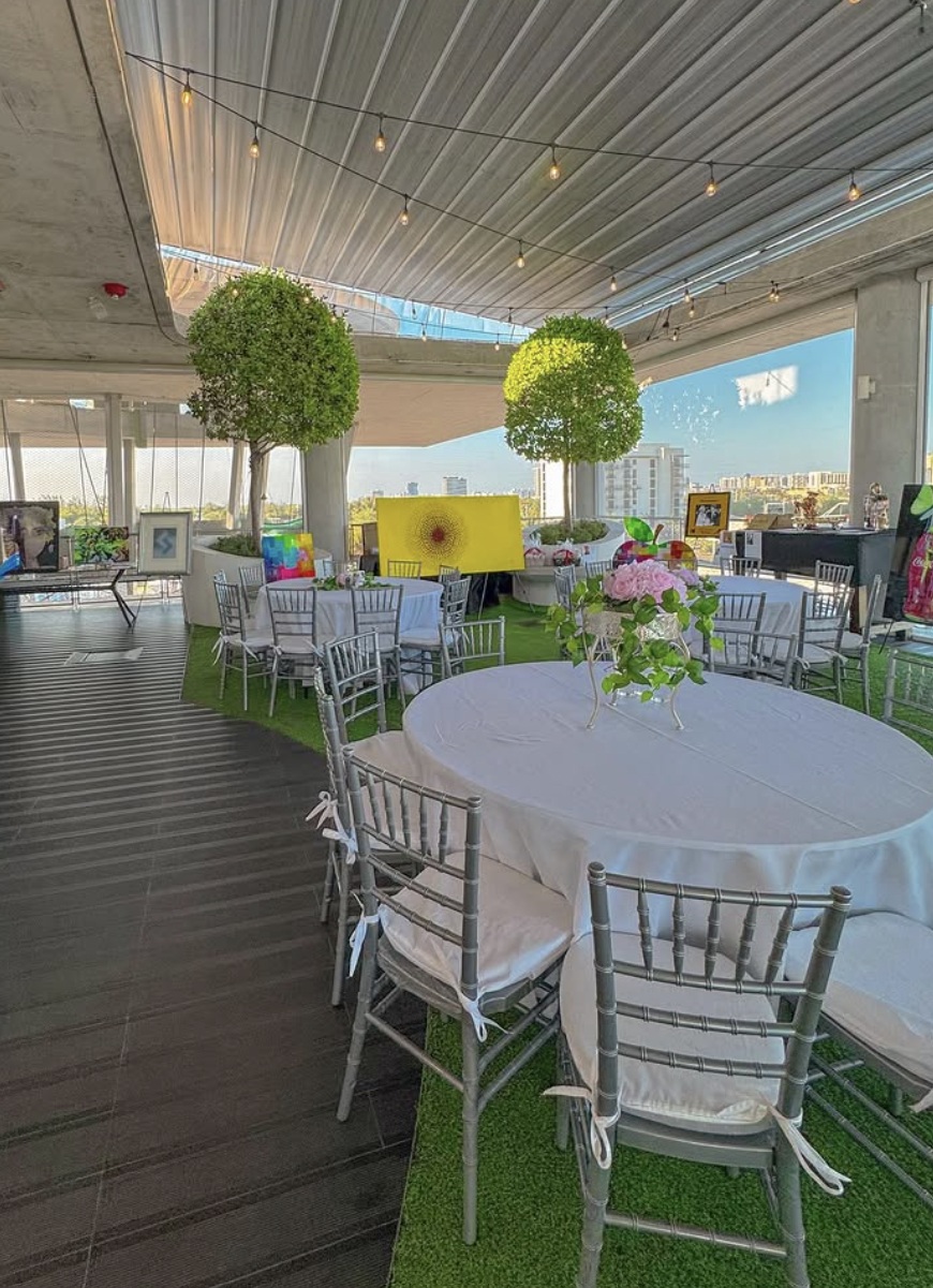 Rooftop Terrace at Aventura Skybar