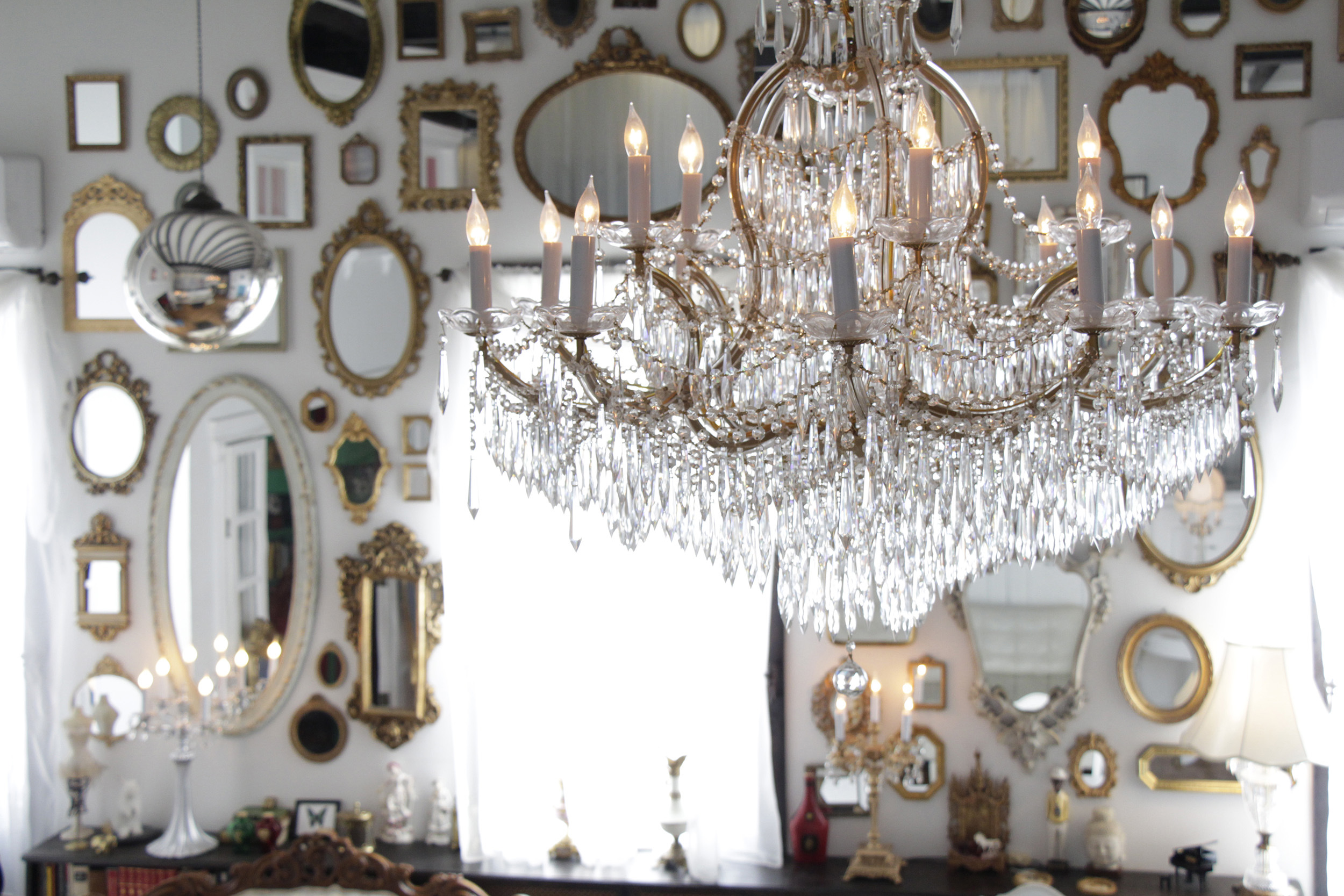 The Love Shack - A Little Palace in Brooklyn - bushwick