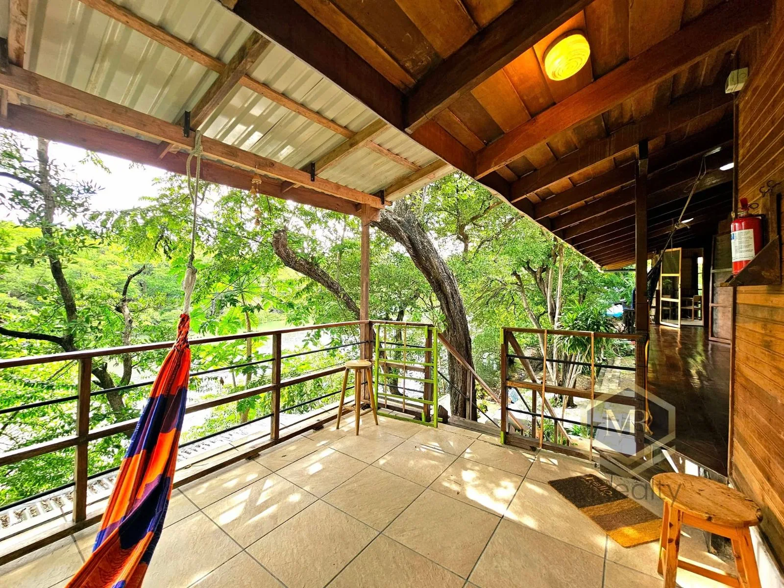 5 habitaciones 3 baños Casa frente al mar 6
