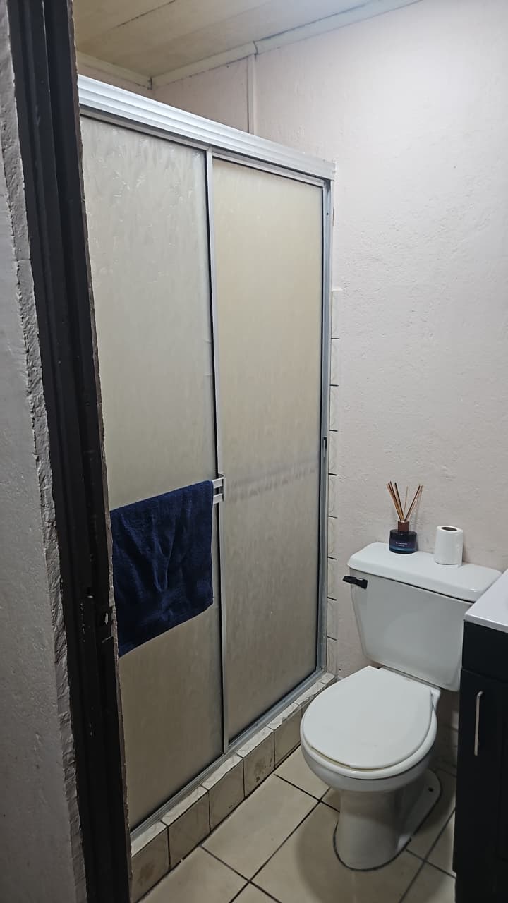 Habitacion Amueblada en Sabanilla de Montes de Oca 9