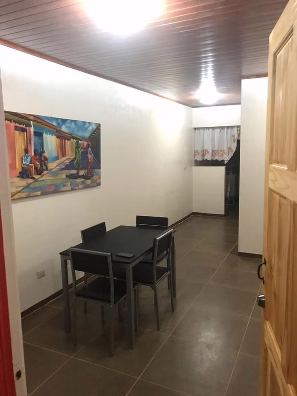 Habitaciones para estudiantes en Heredia cerca de la UNA 10