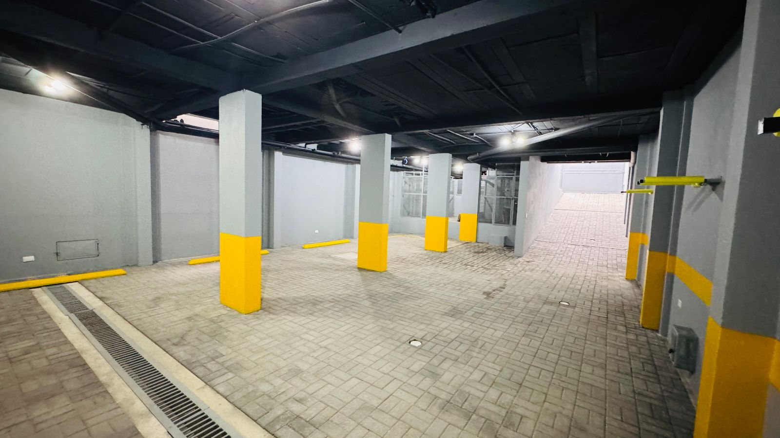 Apartamentos NUEVOS a 200 m de la UCR, San Pedro 12