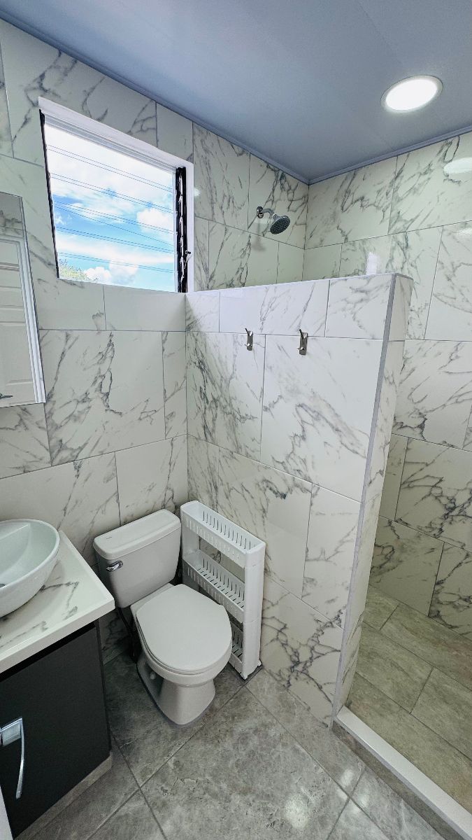 Apartamentos NUEVOS a 200 m de la UCR, San Pedro 4