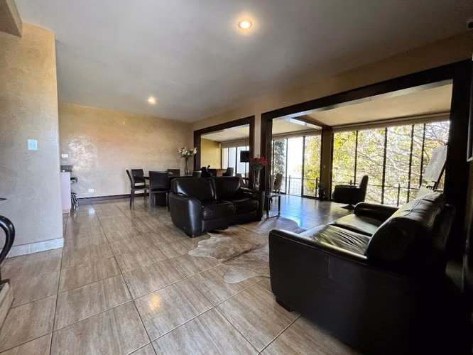 Casa hermosa con luz natural 3