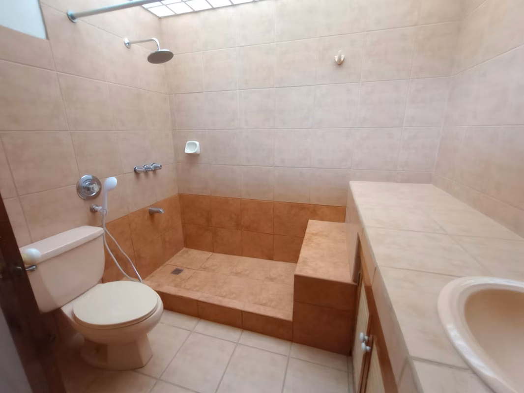 Hermoso apartamento en Pinares, Curridabat 5