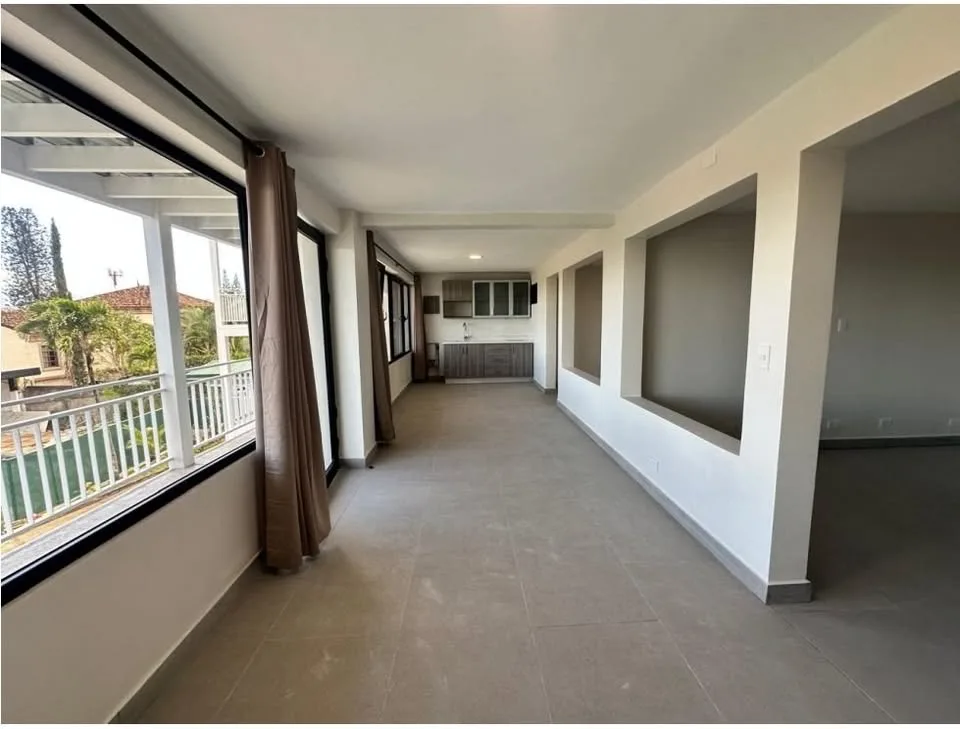 Apartamento en Bello Horizonte, Escazú 9