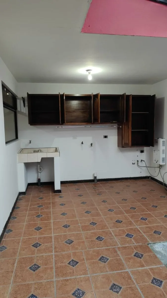 Casa de Habitación en Moravia 8