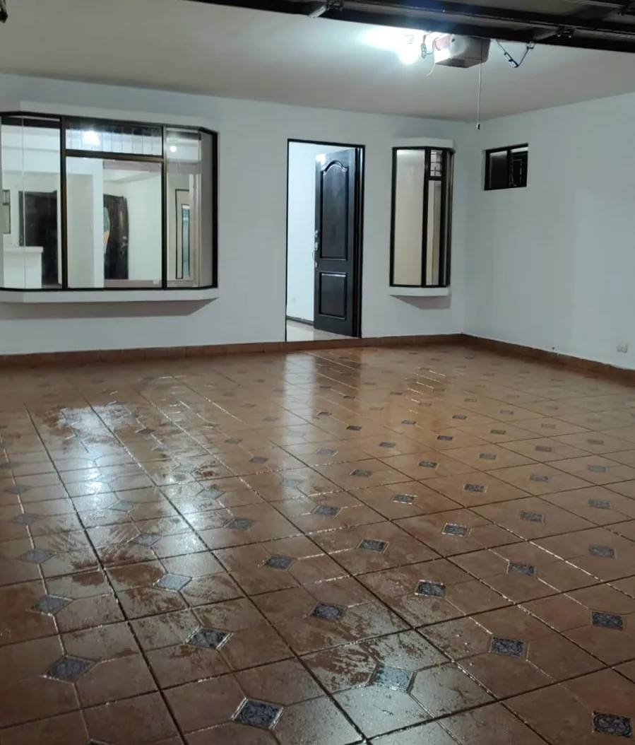 Casa de Habitación en Moravia 9