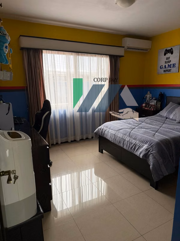 Casa en condominio seguro en San Francisco de Heredia 14