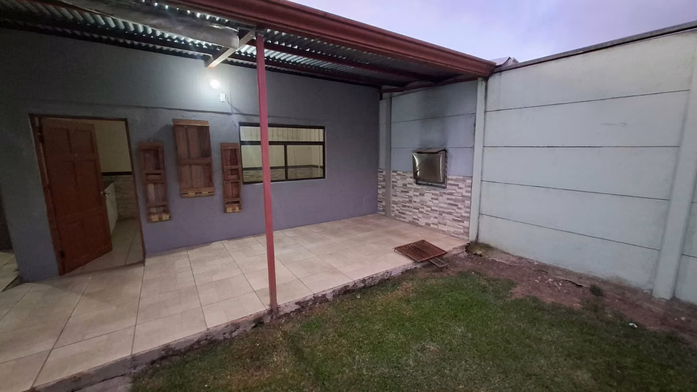 Casa amplia en Aguacaliente de Cartago 2