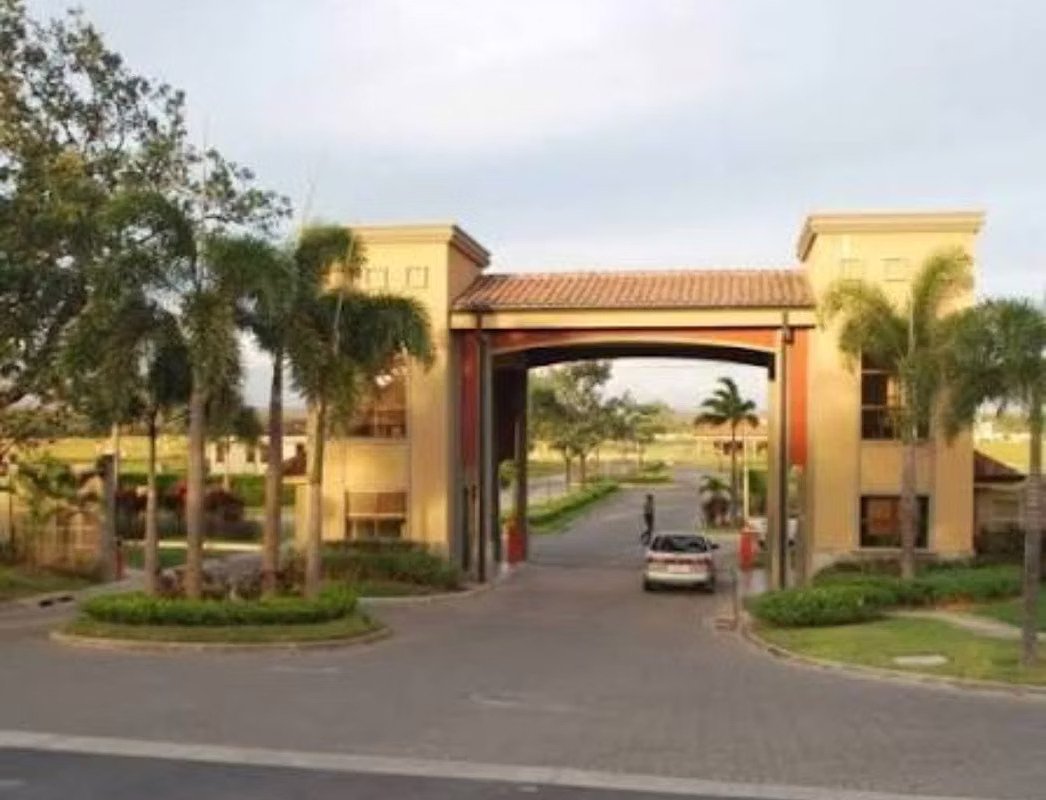 Casa en Condominio Parque del Encino en Liberia 12