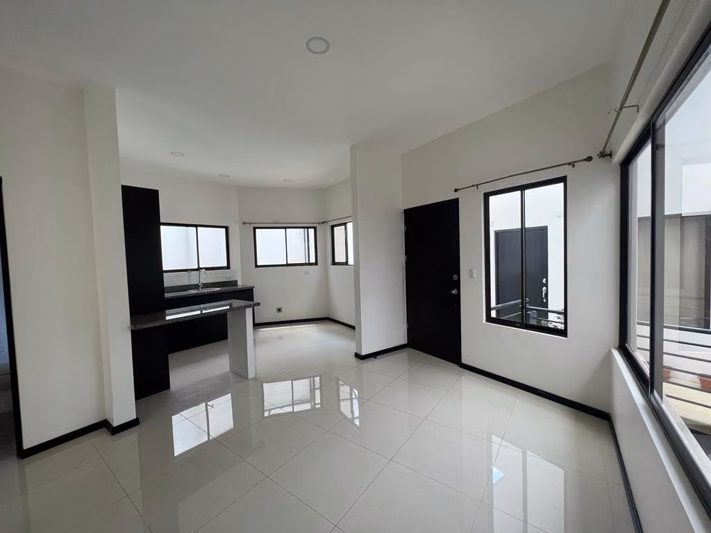 Amplio apartamento en San Pablo, Heredia con 2 habitaciones 1
