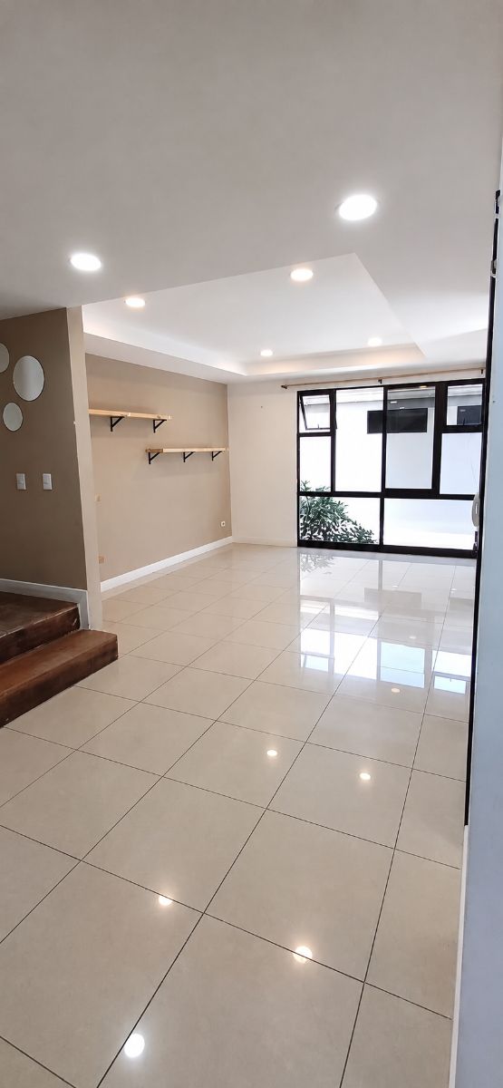 Alquiler de Apartamento,Curridabat la Itaba 11