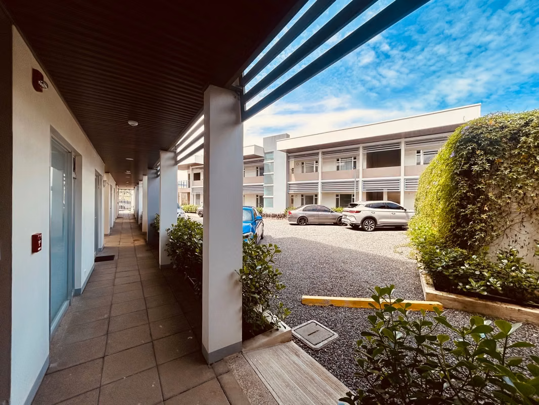 Moderno apartamento tipo estudio en San Pablo de Heredia 8