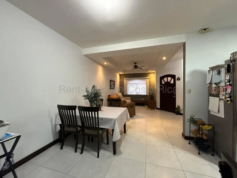 Casa 3 hab. en condominio San Francisco de Heredia 12