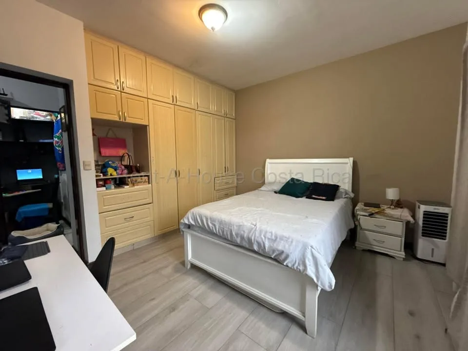 Casa 3 hab. en condominio San Francisco de Heredia 4