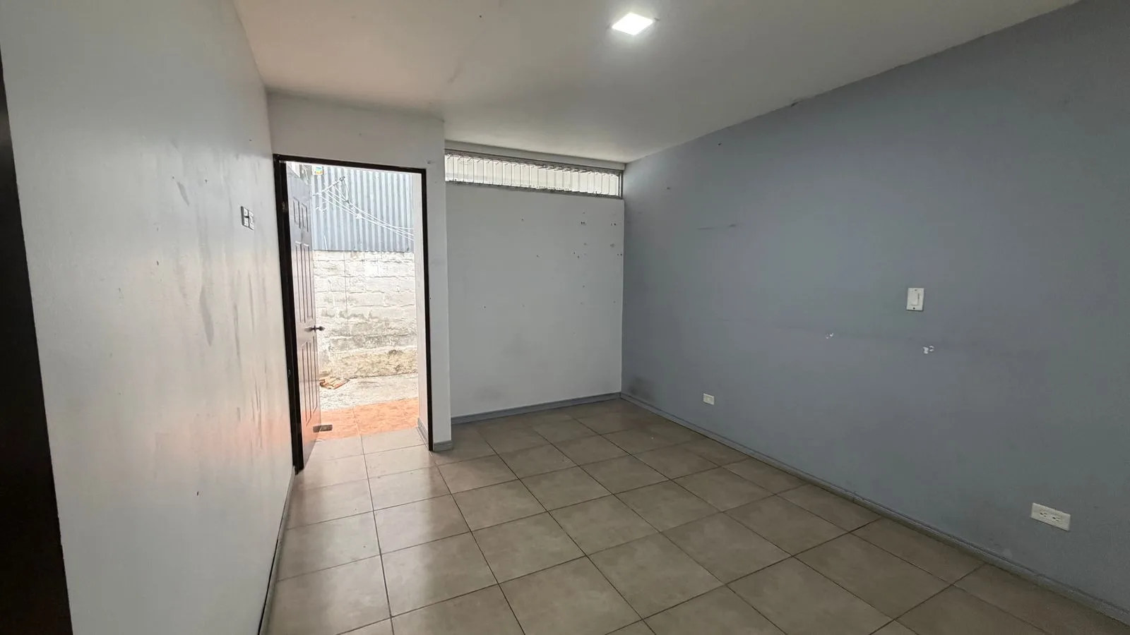 Se alquila Apartamento cerca del Pacifico 2