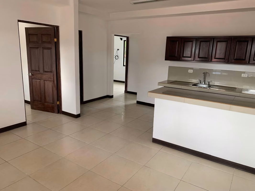 Apartamento en segunda planta con buena vista en Campo Verde 3