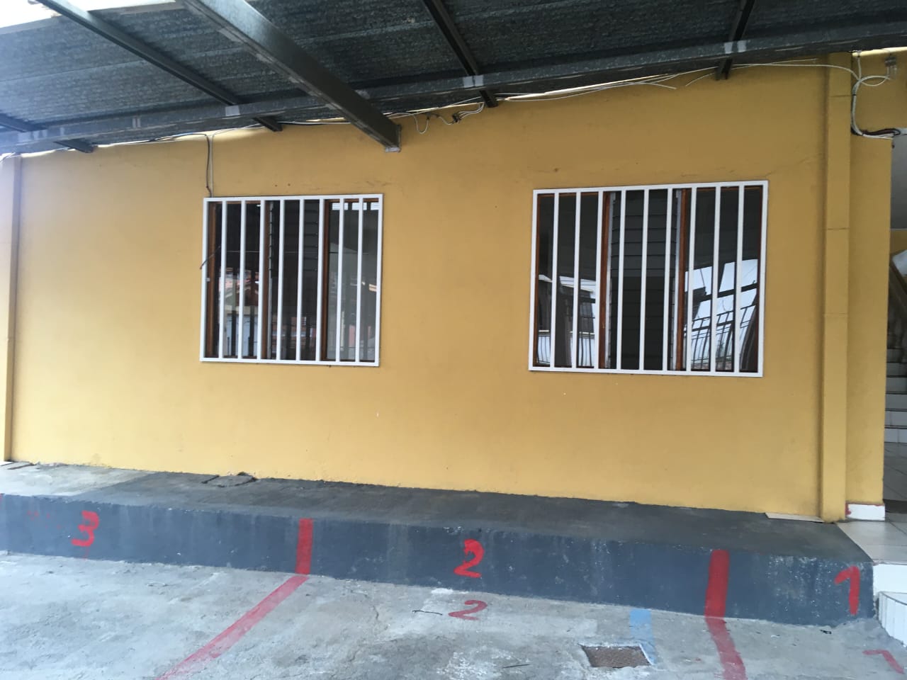 ALQUILER DE APARTAMENTO – SANTO DOMINGO DE HEREDIA 9